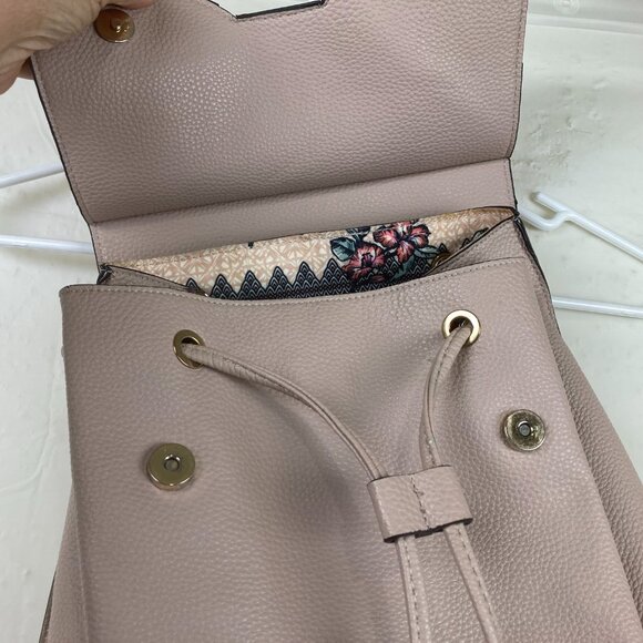 Nanette Lepore Womens Backpack Handbag Faux Pebbled Leather Bag Tan Biege - Picture 5 of 6